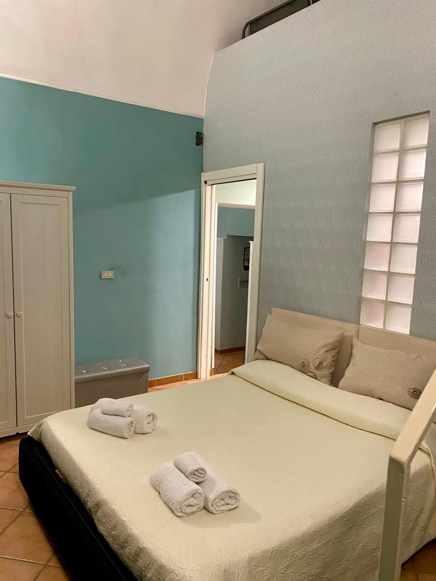 Green Home Неаполь Екстер'єр фото